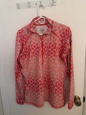 Nike Pro Hyperwarm Women's 1/2 Zip Geometric 8-Bit Print Running Shirt